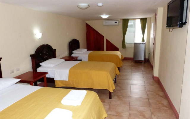 Gloria-Galápagos Inn