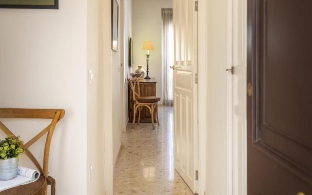 Misterhost Alameda Mercado de Feria II