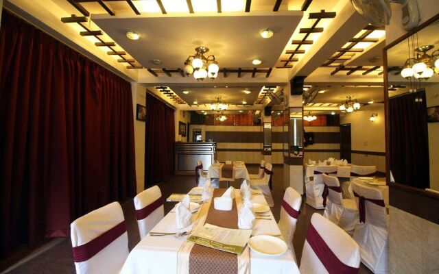 Usha Kiran Palace Hotel & Towers