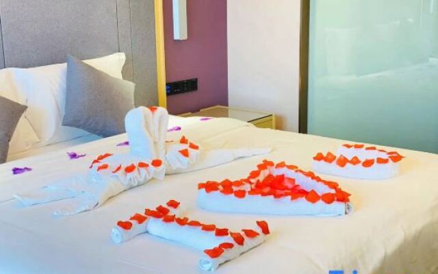 Lavande Hotel (Dongguan Shijie Jiarong Shopping Plaza)