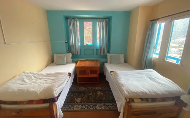 Himalayan Lodge