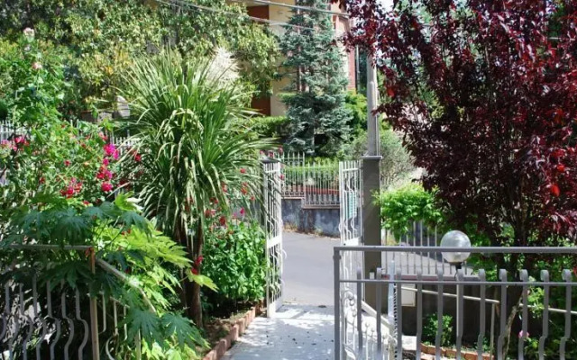 Etna Villa Del Sole