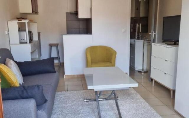 Jolie Studio 20m2 a Canet En Roussillion (Adults Only)