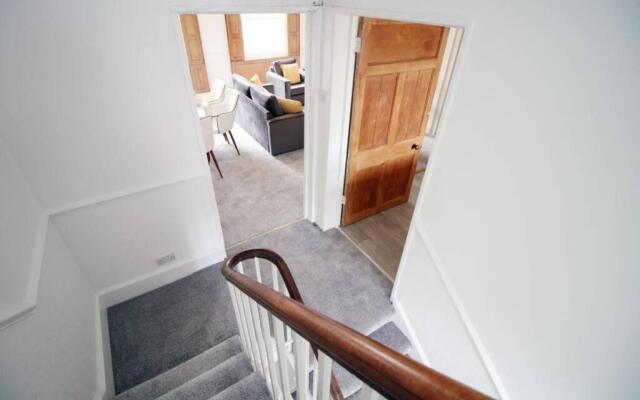 Spacious Georgian Apartment 5 mins from Bath Abbey