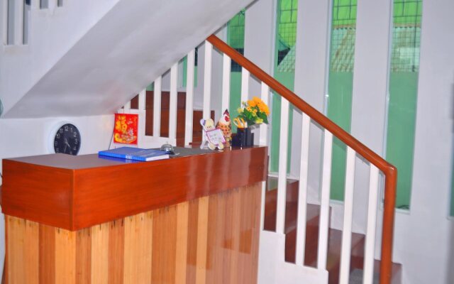 RedDoorz @ Recaido Road Palawan