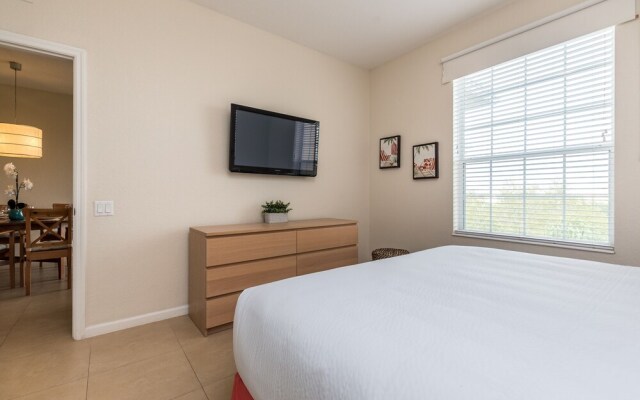 Cozy Condo W/private Balcony & Free Resort Access