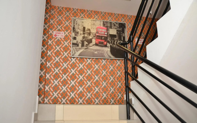 D'Metro Hotel