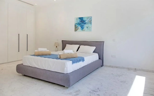Pearl Beachfront Villa