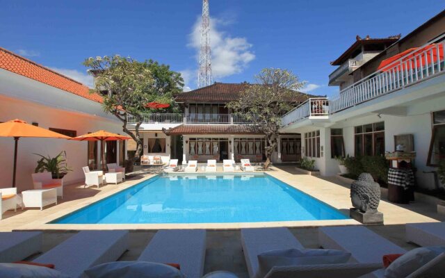 Villa Agung Beach Inn