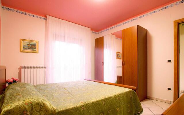 Apartment in Ascea With Garden