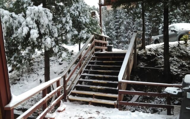 Arrowhead Mountain Inn