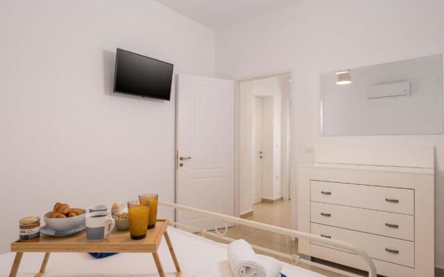 Cap Bleu Seafront Holiday Home