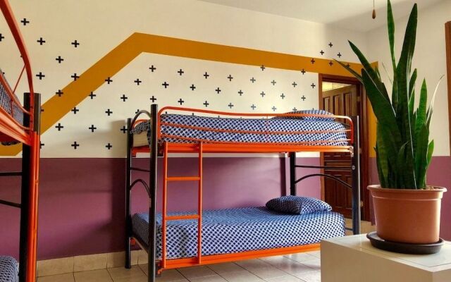 Hostal Central - Hostel