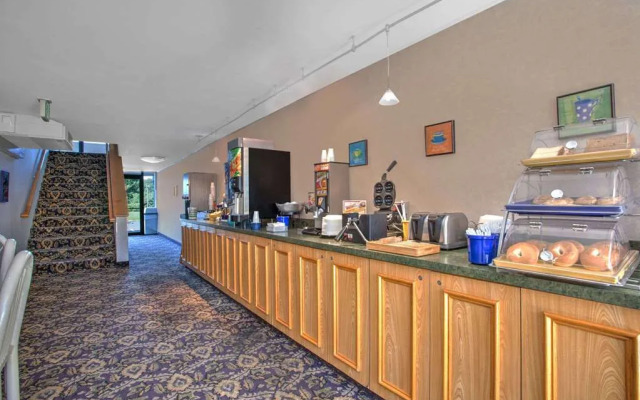 Days Inn Perryville