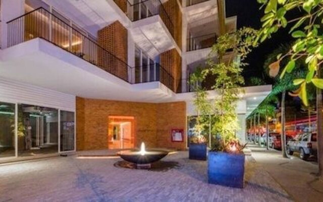 Romantic Zone The Park 2 Bedroom