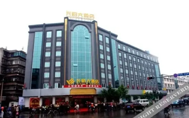 Single Hotel