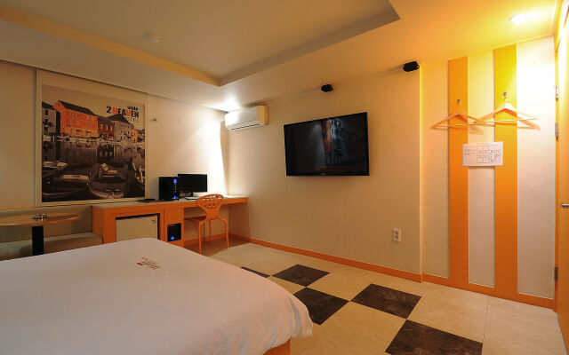 2 Heaven Hotel Dongnaegu