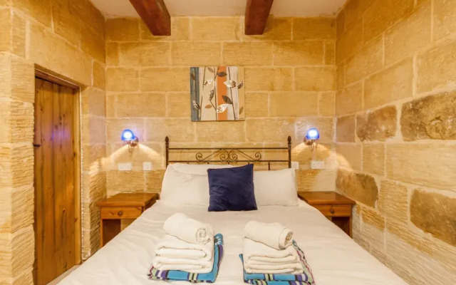 Gozitan Farmhouse With Pool - PP 4