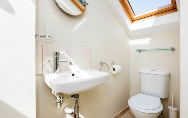 Veeve - Kensal Delight