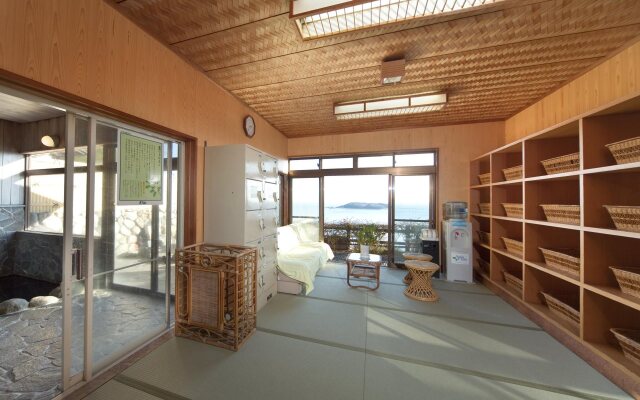 Kirakankou Hotel