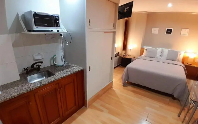 Gus Recoleta Guesthouse