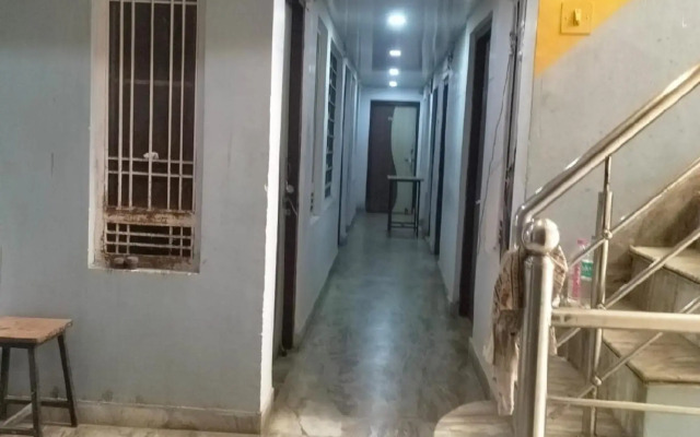 Kesar Guest House