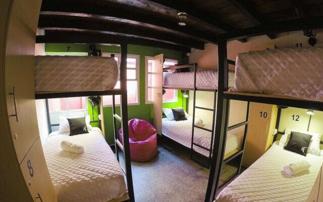 Frenesí Hostal