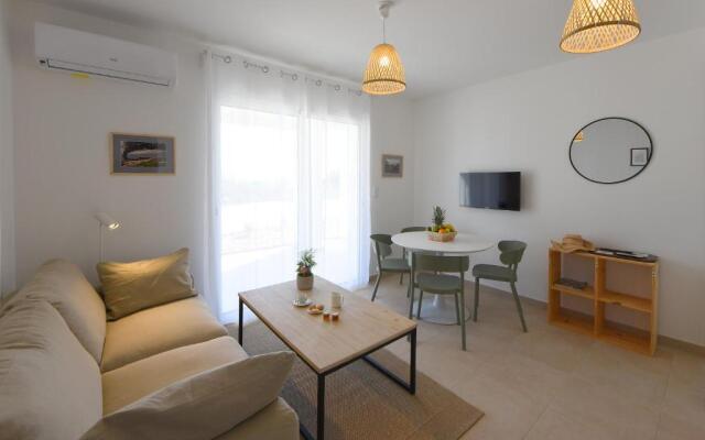 Residence Marina di Bravone - appartement 4 personnes RDC N165