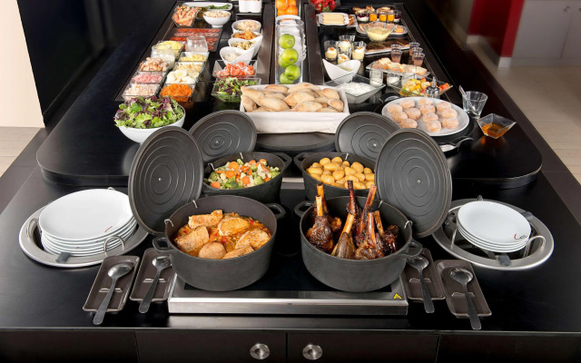 Campanile Valenciennes Ouest - Petite Foret