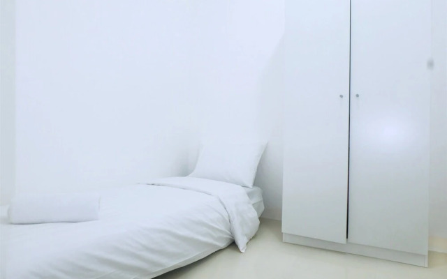 2BR Near Shopping Centre Bassura Apartment