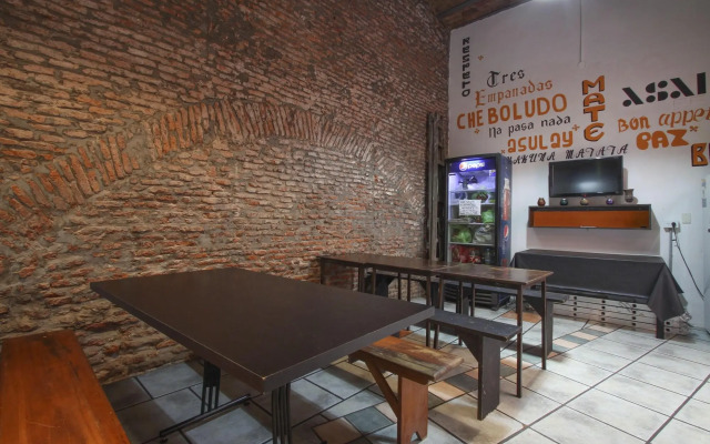 Granados Hostel