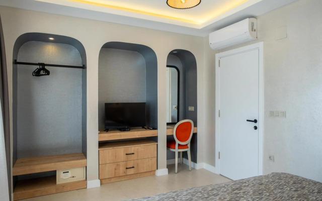 Sea Breeze Hotel & Apartments