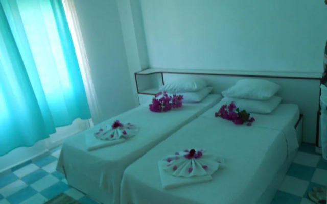 Camelia Apartments