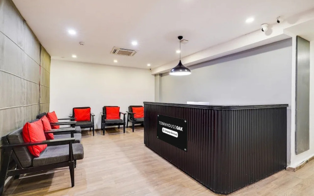 Premium Stays at Oak Indranagar