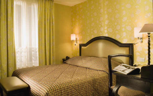 L'Hotel Royal Saint Germain