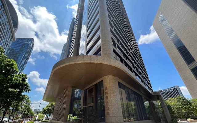 Qianhai Service Apartment