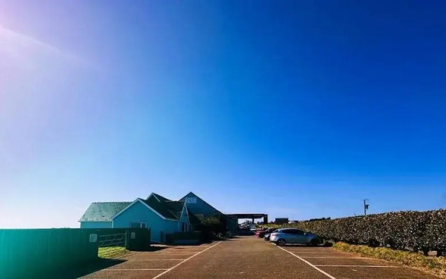 OYO Ocean Haze Hotel