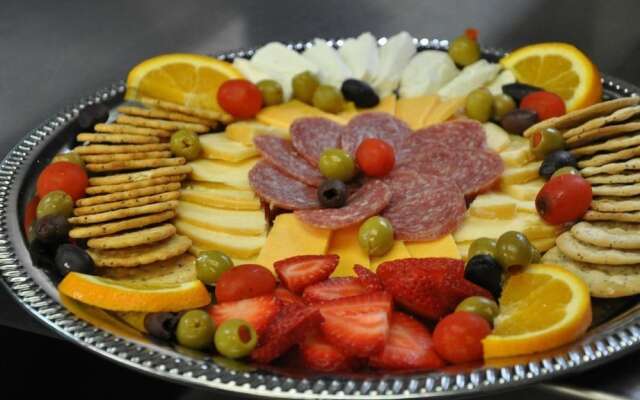 Carmel Cove Inn at Deep Creek Lake