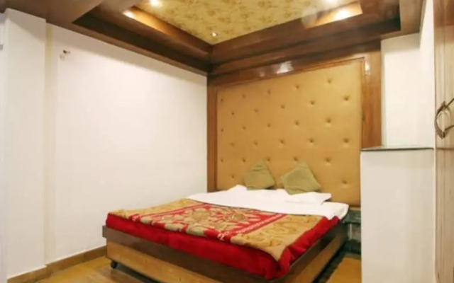 Hotel Ratan