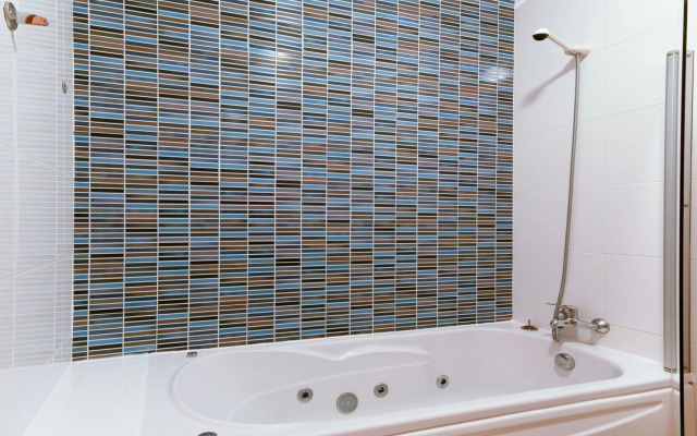 B09 - Downtown Spa Apartment