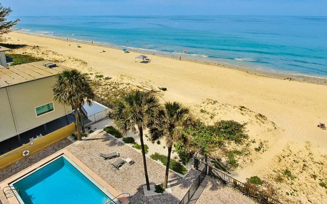 Shore House 502