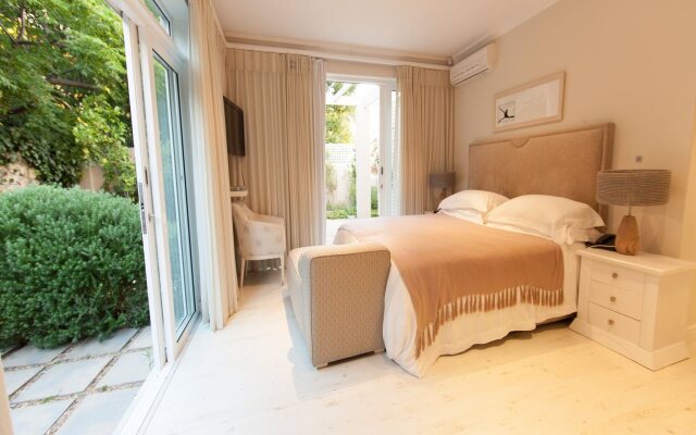 Sea Five Boutique Hotel