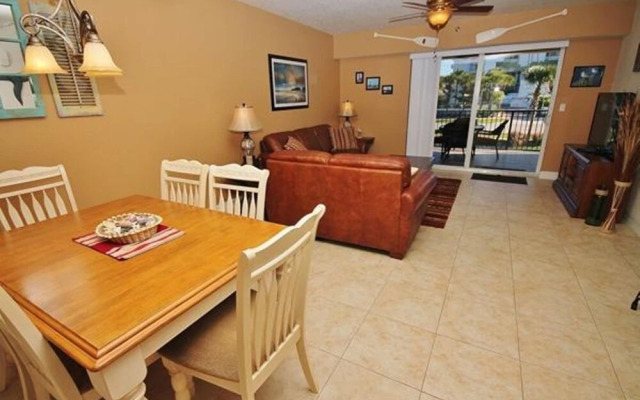 Oceanwalk 12-206 Apartment 2