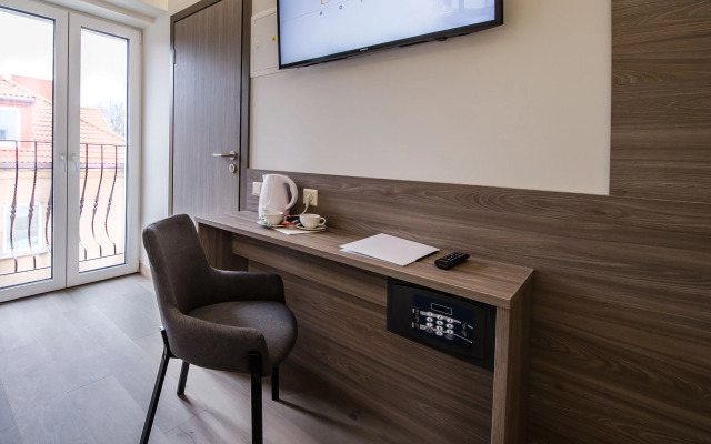 Dange Hotel