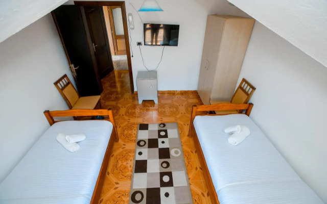 Hotel Ambasador