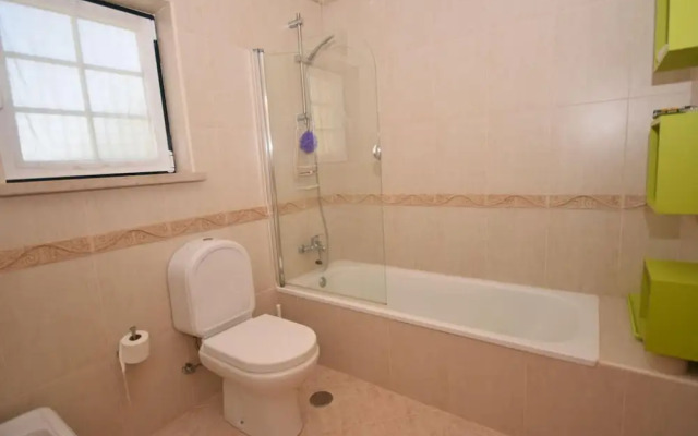 Cozy Villa near Óbidos with Private Swimming Pool