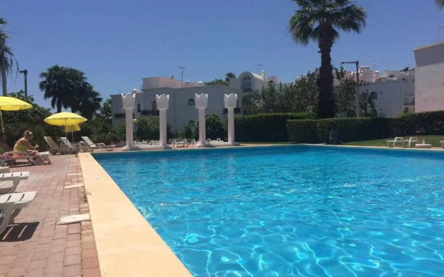 Tavira Cozy Studio by the Pool