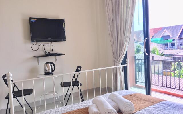 Montra Nakhon Guesthouse