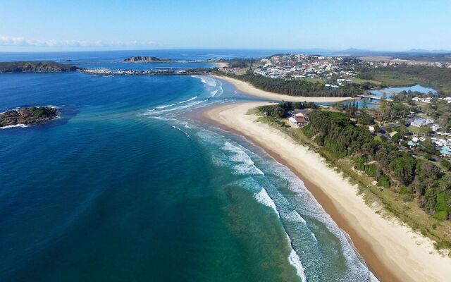 Surf Beach Motel Coffs