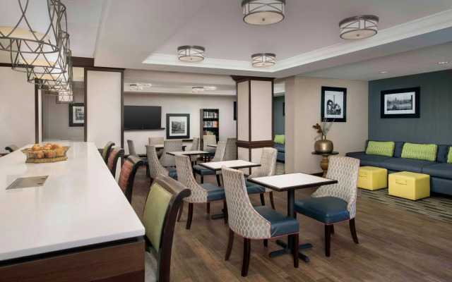 Hampton Inn Pittsburgh/Monroeville